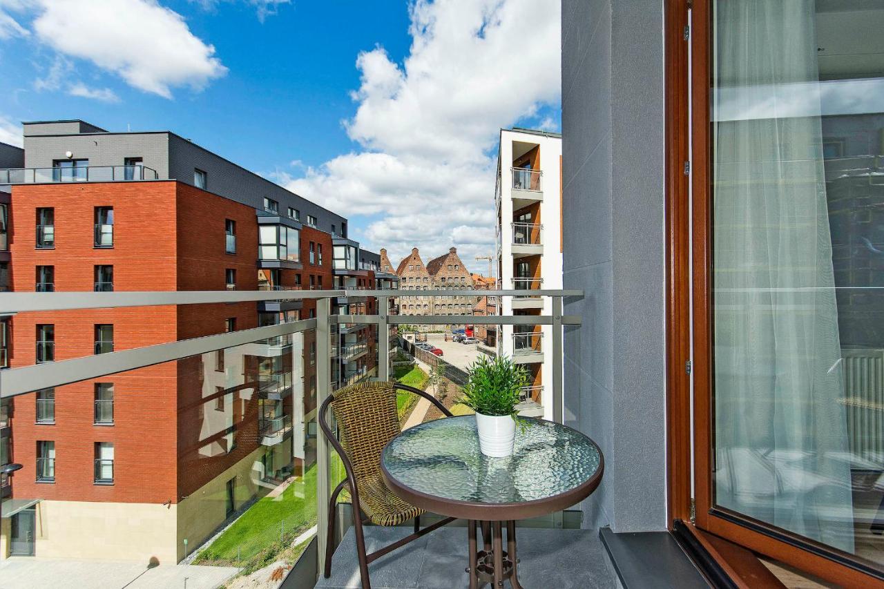 Stylish Apartment Oldtown Riverview Balcony Danzig Exterior foto
